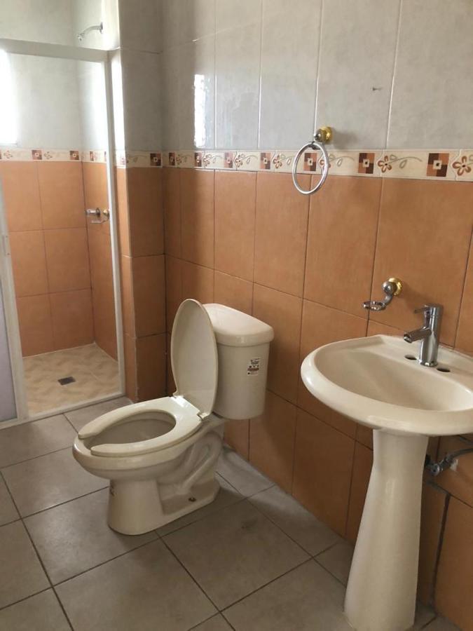 1 Venator House Boutique Aparthotel Leon Ngoại thất bức ảnh